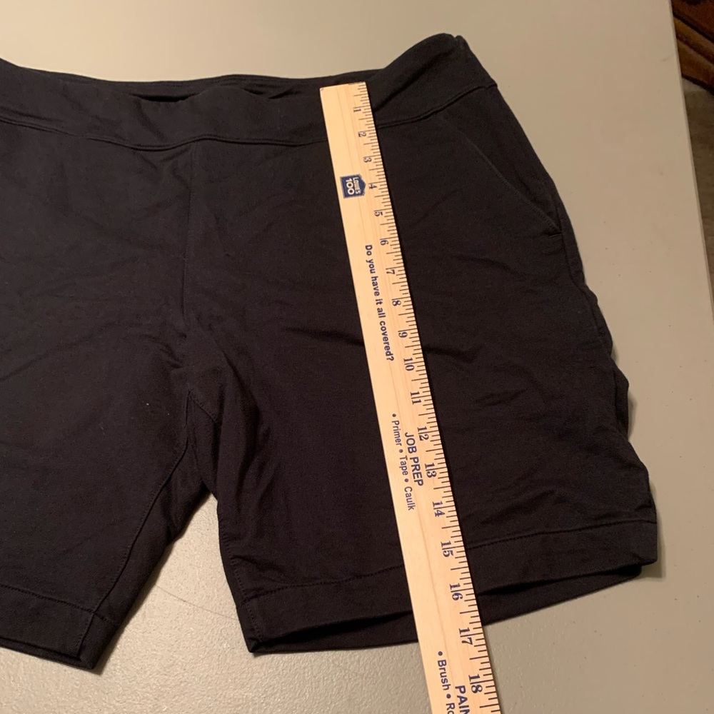 Under Armor shorts golf tennis